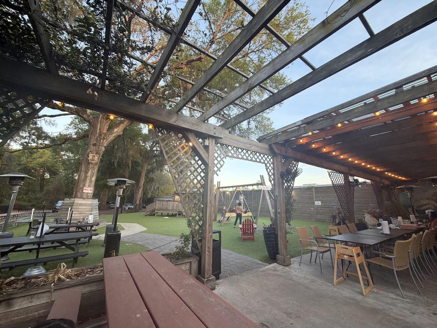 V Pizza + Tap Garden